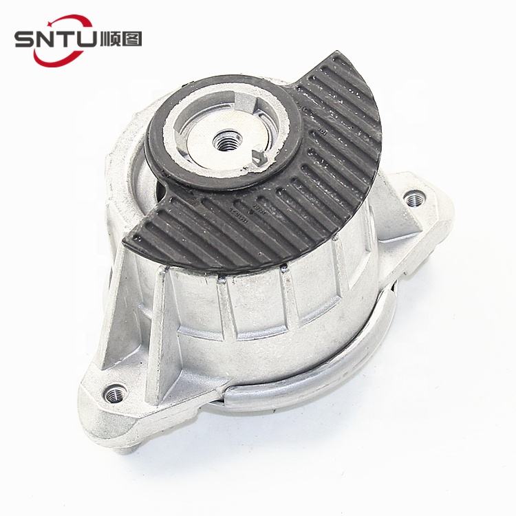 أجزاء صادرات المصنع لقوالب الهيكل المطاطية المصنعة C180 C200 C300 حامل المحرك 204 240 42 17 لمرسيدس بنز